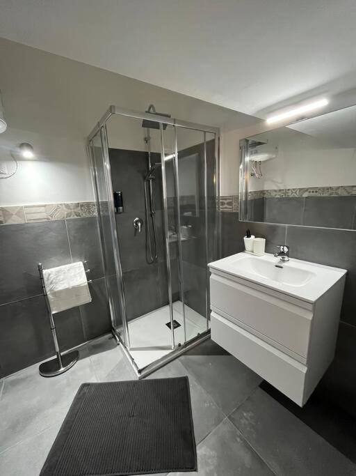 Casa Vacanze Piazza San Pietro Bari Luaran gambar