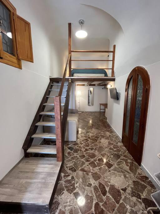Casa Vacanze Piazza San Pietro Bari Luaran gambar